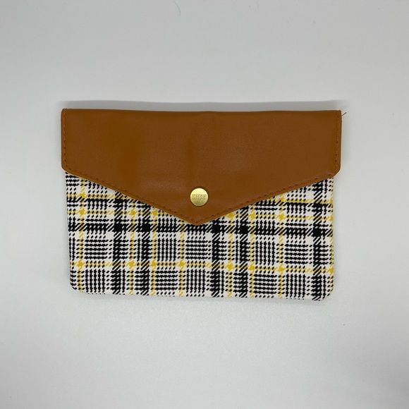 Ipsy bag bundle - Picture 5 of 10